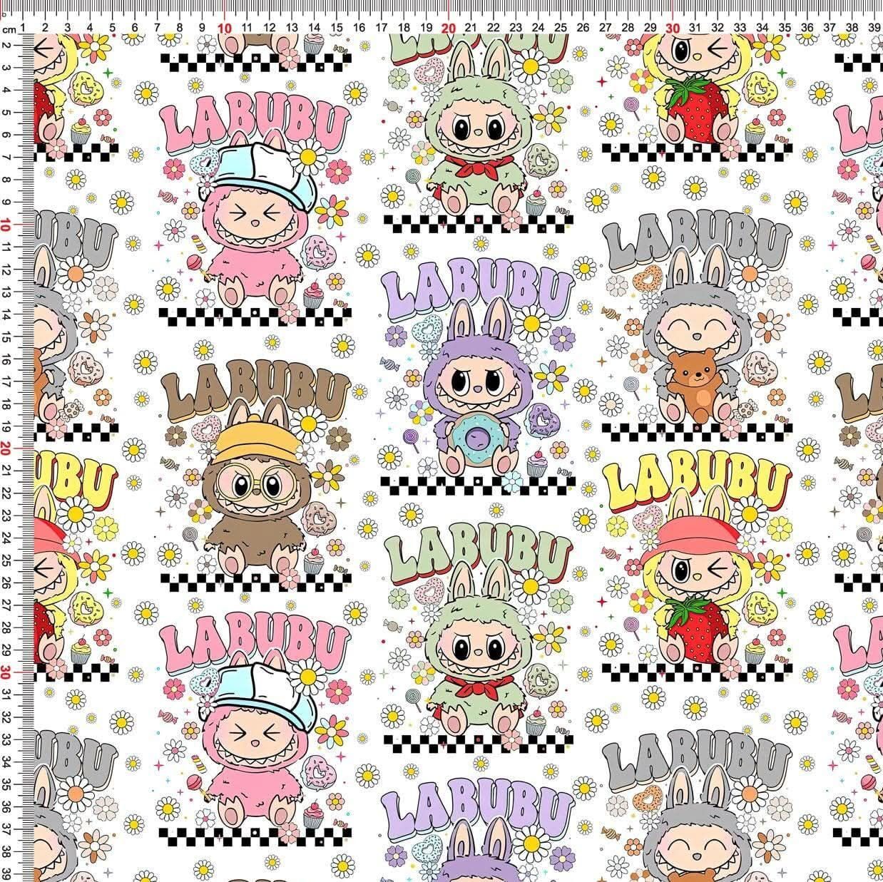 511825846_1086246003357292_92843671975118436_n Úplet Labubu biele pozadie (0,8m) – Obrázok 1